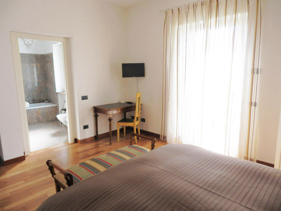 Villa Emilia Castronno Cameră foto